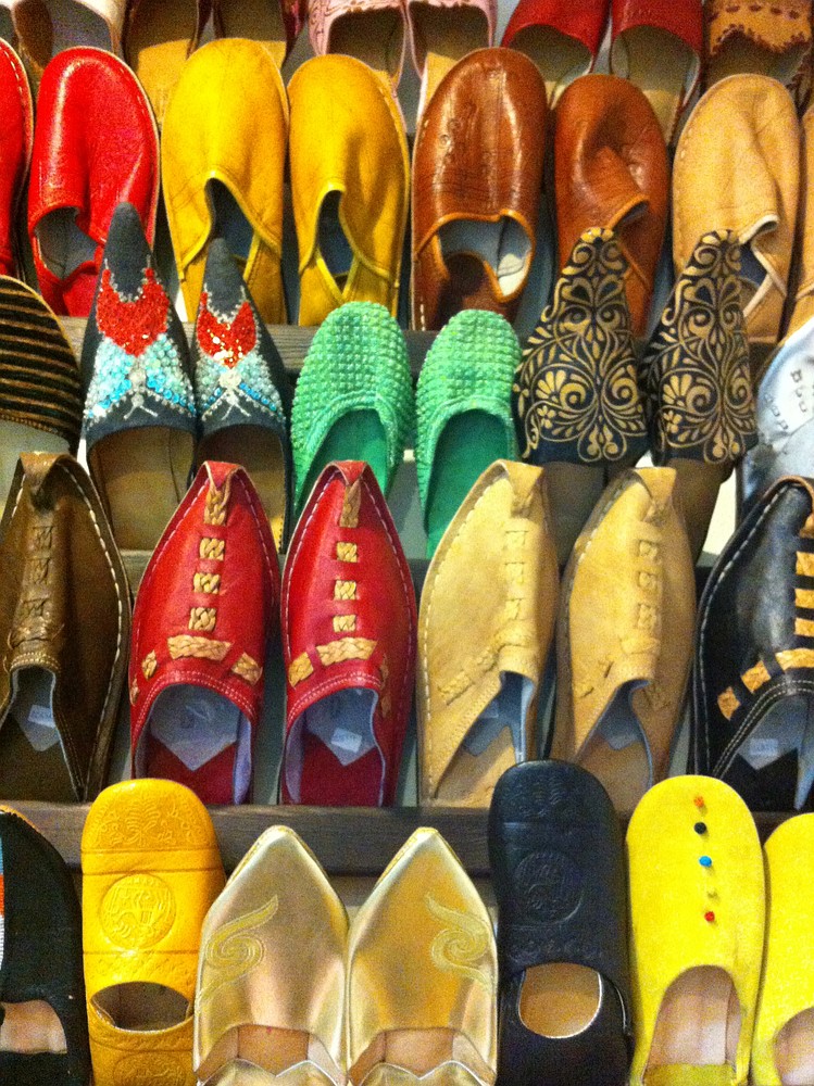 Kanye West + Kim Kardashian Look Actually Human On Instagram [Photos]