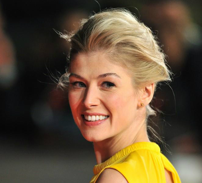 Emily Blunt Shares Her Secrets for Glowing Skin