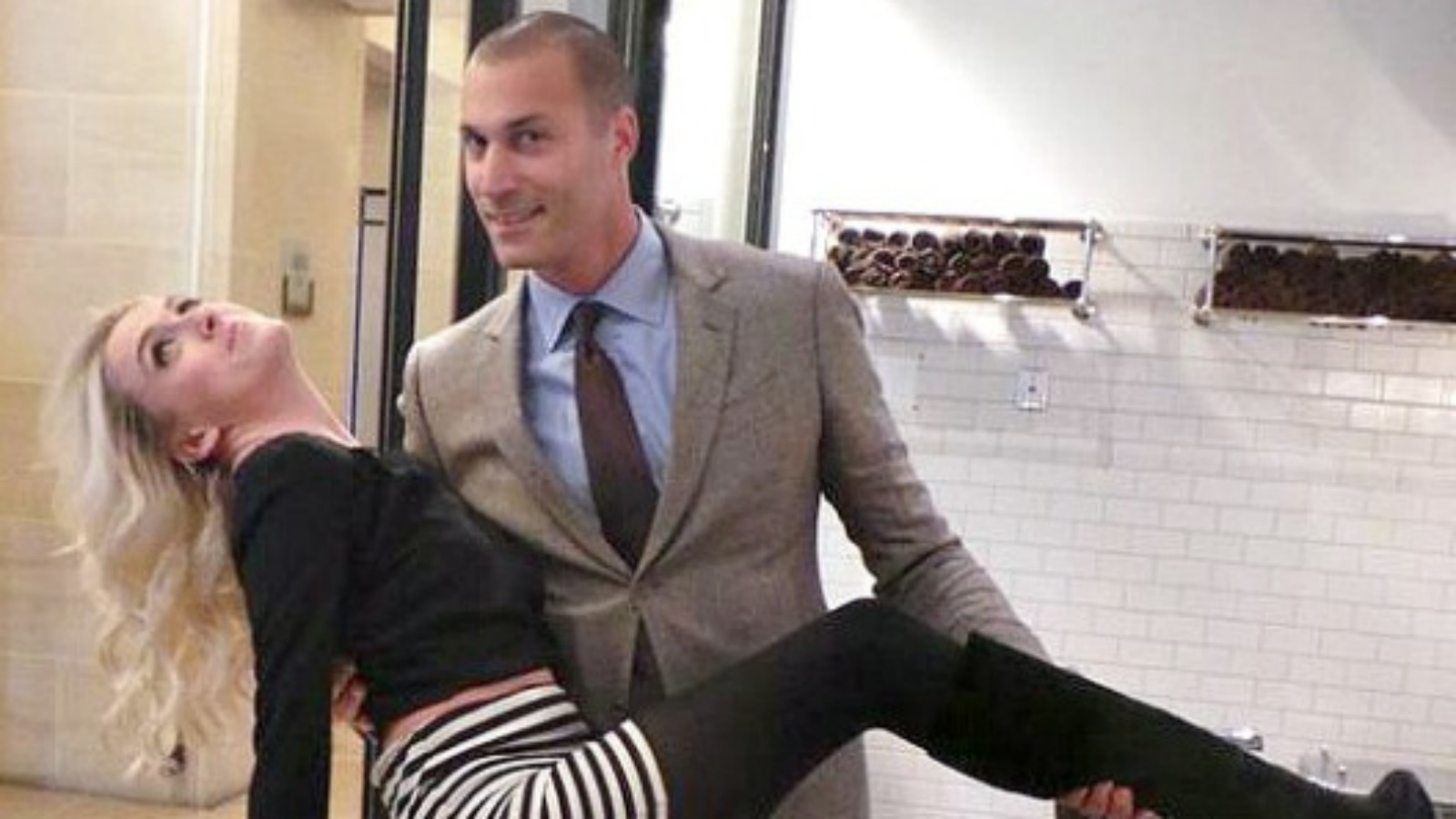 Naomi Campbell Accused of Photoshop in This Photo