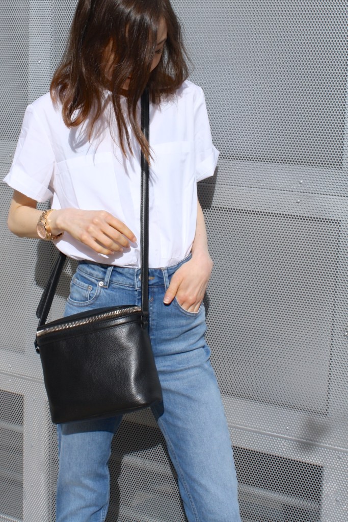 LisaSaysGah.com launches online