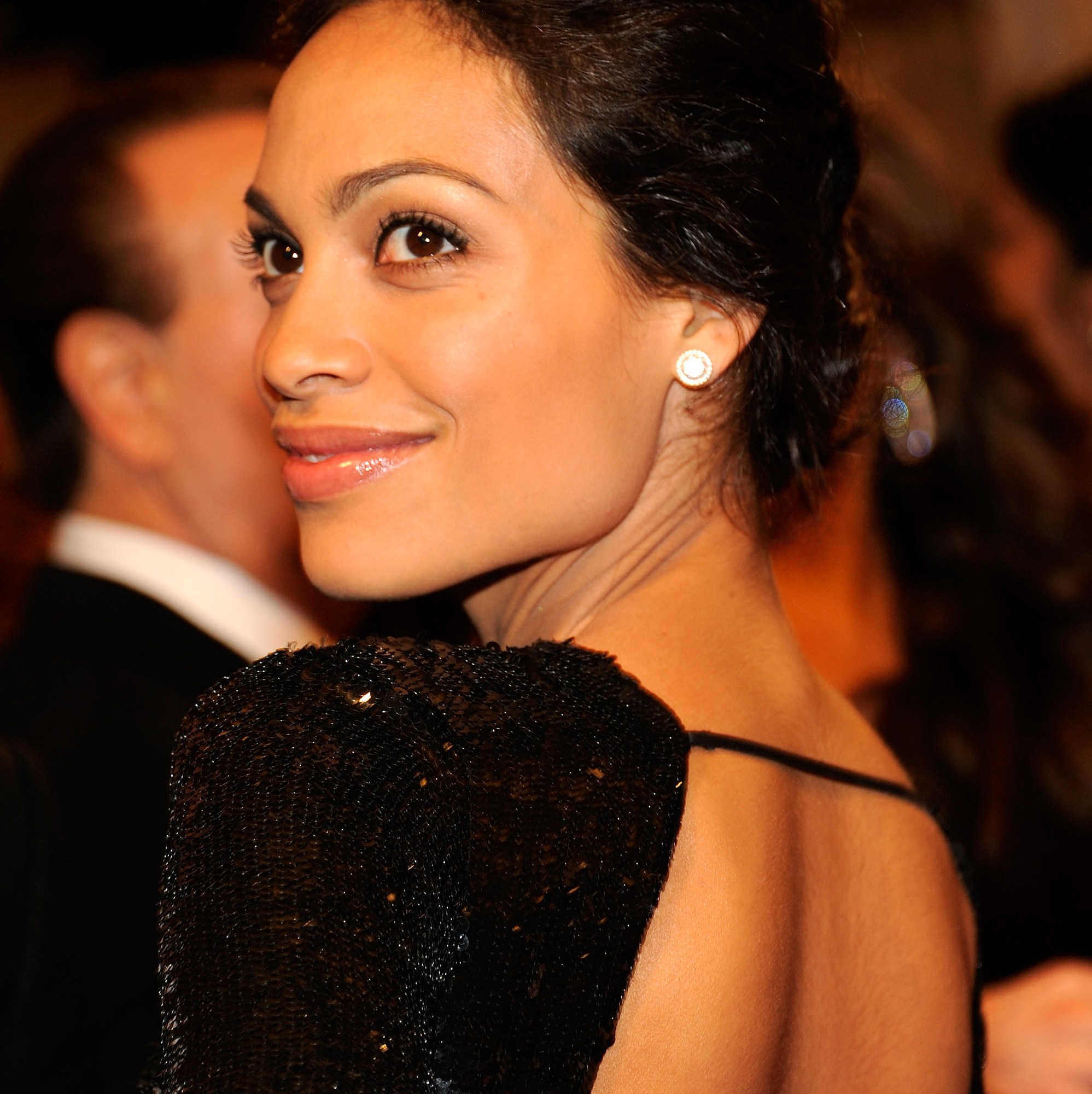 Beauty Banter: How Can I Protect My Hair Color From The Sun?