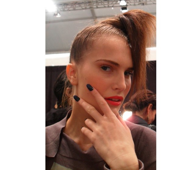 NYFW SS 2012 Beauty Trend Spotter: Brighten Yellow Lids