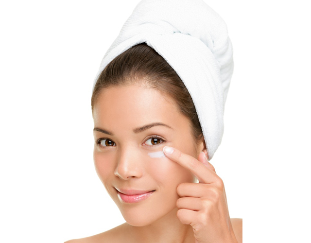 Paris Street Style: The Best Beauty