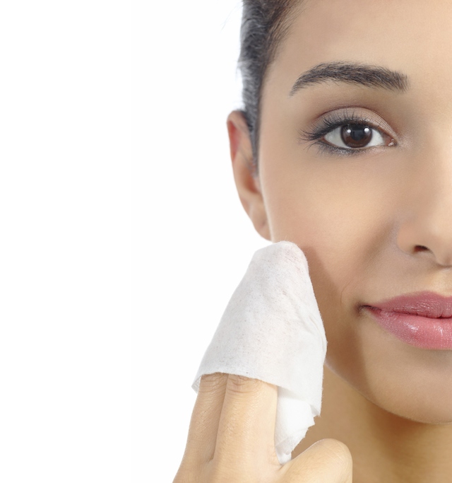 10 Things No One Ever Tells You About Face Wipes