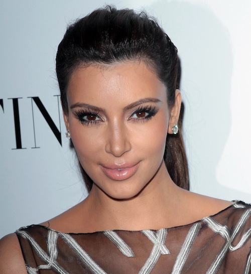 How Do I Use Bronzer Without Overdoing It?