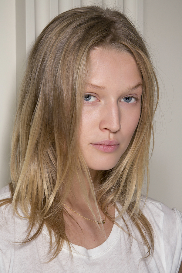 The Ultimate Guide to Low Maintenance Hair