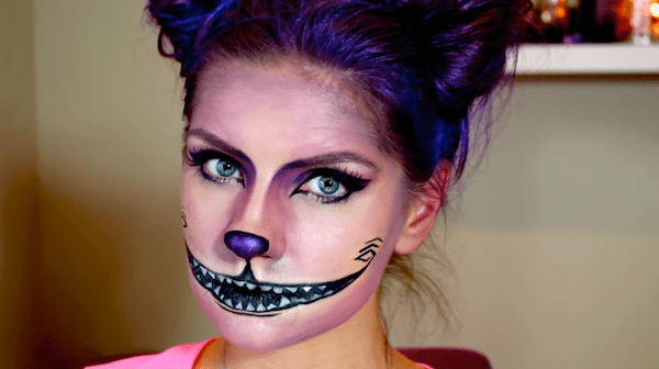 10 Halloween Beauty Hacks for Your Chicest Costume Ever