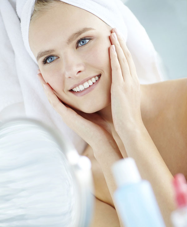 Natural, Organic, and Chemical-Free Sunscreens to Look Into This Year