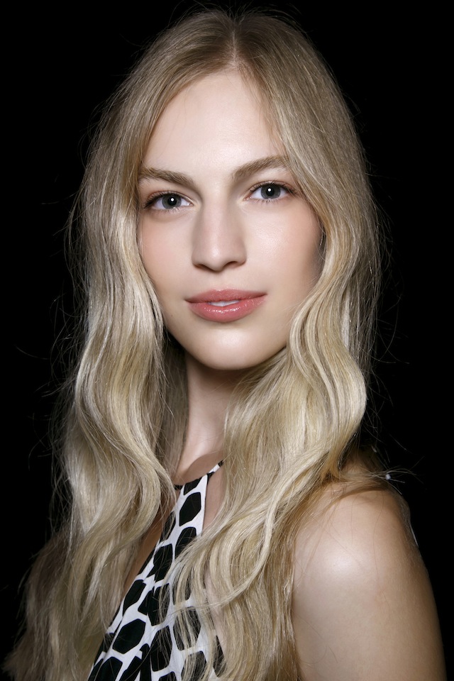 The At-Home Remedy to Lighten Up a Bad Dye Job