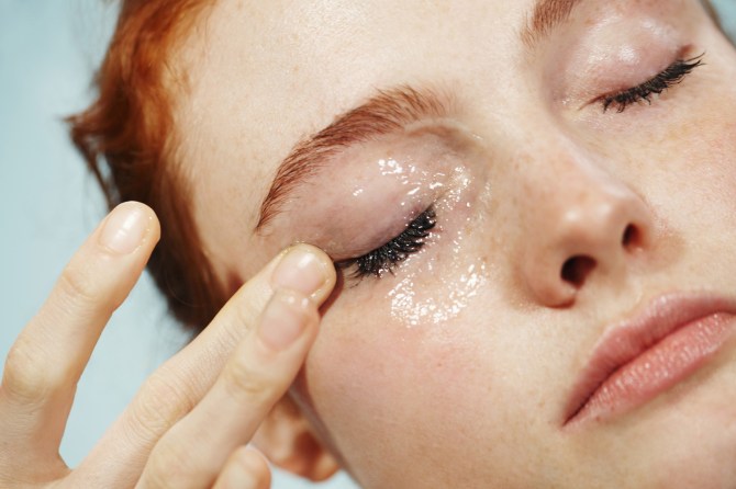 glossier milky jelly cleanser