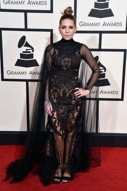 grammy awards red carpet