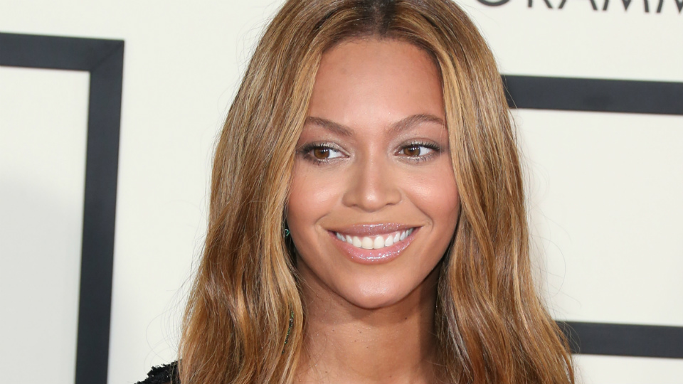 Drake And Rihanna Reunited At A Birthday Party