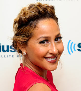 Addicted to Moisturizer? Using Too Much Could Be Bad for Skin