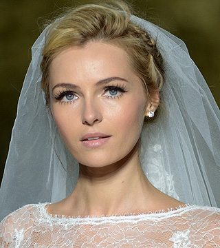 Wedding Hair Dos and Don'ts