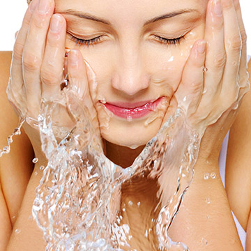 How to Get the Most Natural-Looking Fake Tan Ever