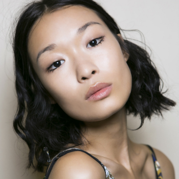 An Easy French Twist You Can Do in 5 Minutes