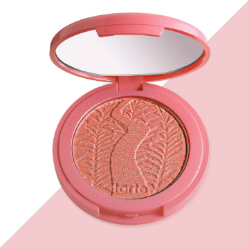 The Resurgence of Lip Gloss (and 5 You Need to Try)