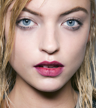 Madelaine Petsch Shares Summer Makeup Tutorial