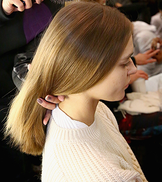 3 Ways Freshen Up Hair After Long Day