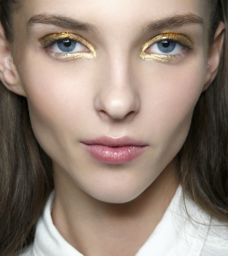 Rose Lipstick is the One Shade That Looks Good on Everyone