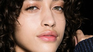 5 Natural Ingredients You Need in Your Skincare Routine