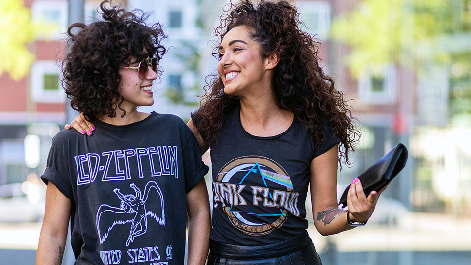 How to Wash Curly Hair (3 Mistakes and Fixes)