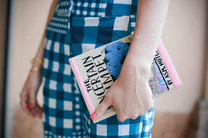 Every Shocking Detail About the Kim Kardashian Armed Robbery in Paris