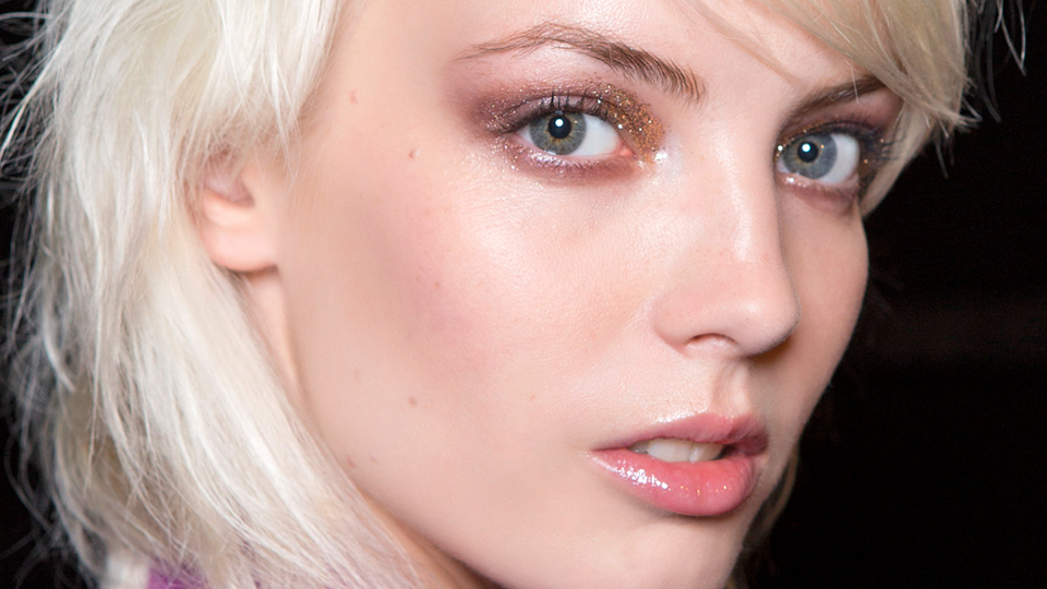 10 Best Helix Tattoo Designs for Your Ears