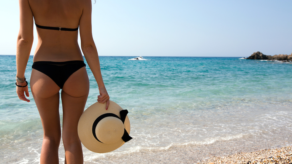 The 13 Best Places to Buy Cheap Wedding Dresses