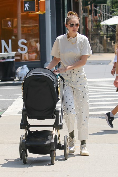 STYLECASTER | Gigi Hadid Style