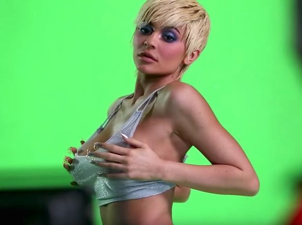 Kylie Jenner Hair: Kylie sports a platinum blonde pixie cut.