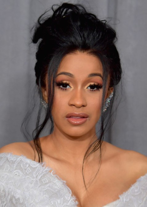 STYLECASTER | Beauty Looks at the 2018 Grammys | Cardi B.