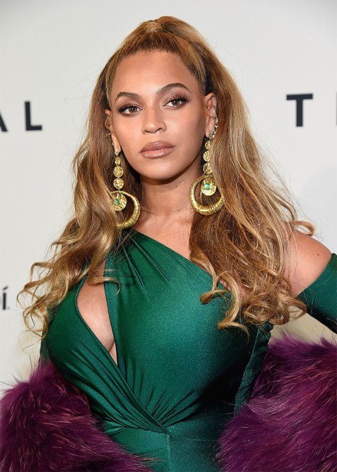 STYLECASTER | Celebrity Hair Highlights | Beyonce