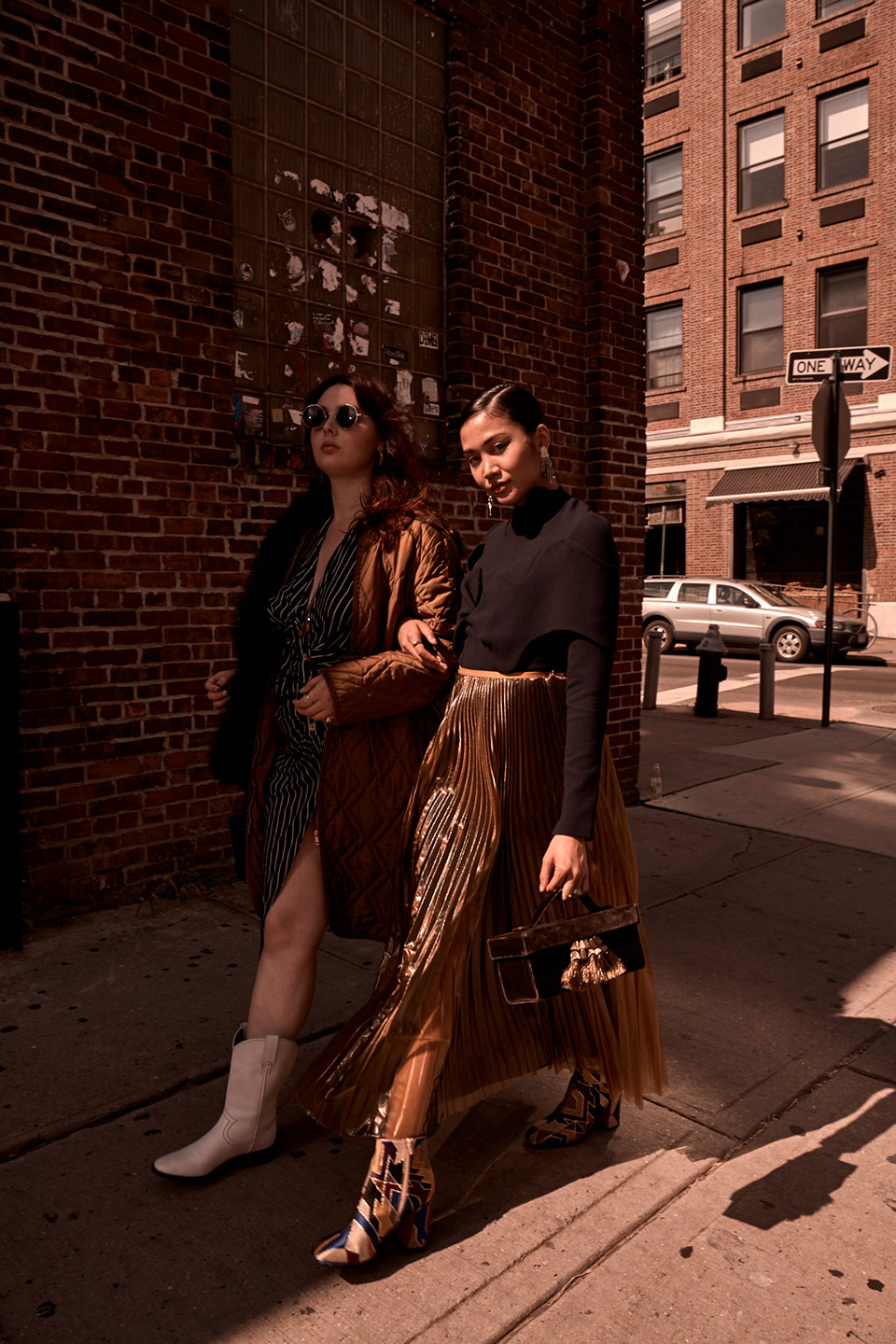 STYLECASTER | Fall Fashion Trends 2018 | Models in Geometric, Muted Trends