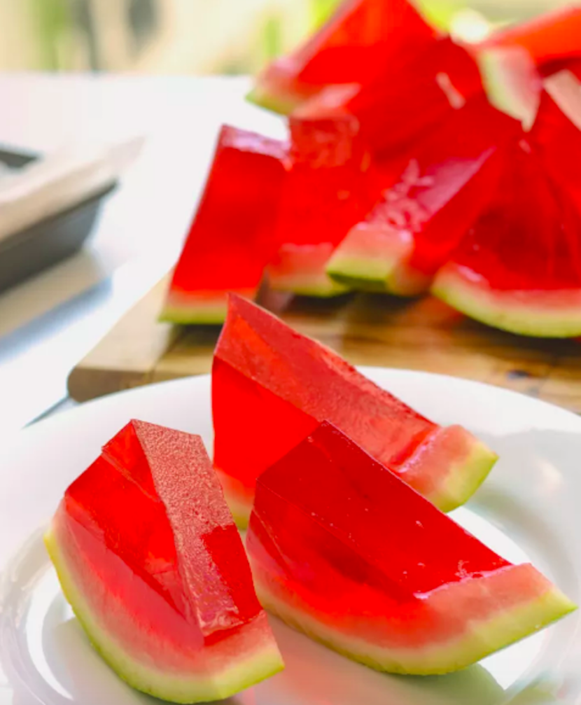 STYLECASTER | 17 Instagram-Worthy Jell-O Shot Recipes You Need for the 2019 Super Bowl