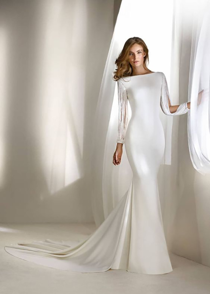 STYLECASTER | 1920s-Inspired Wedding Gowns Any Pro-Vintage Bride Will Love