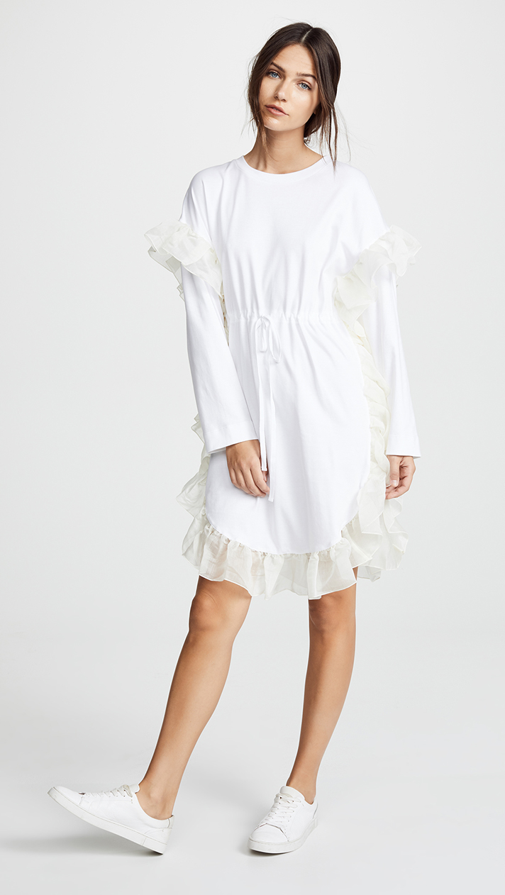 STYLECASTER | 2019 Wants You to Replace Your LBD With an LWD