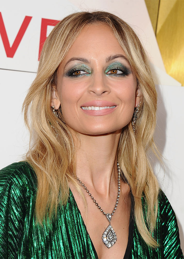 STYLECASTER | Celebs in Shimmer or Glitter Makeup | Nicole Richie