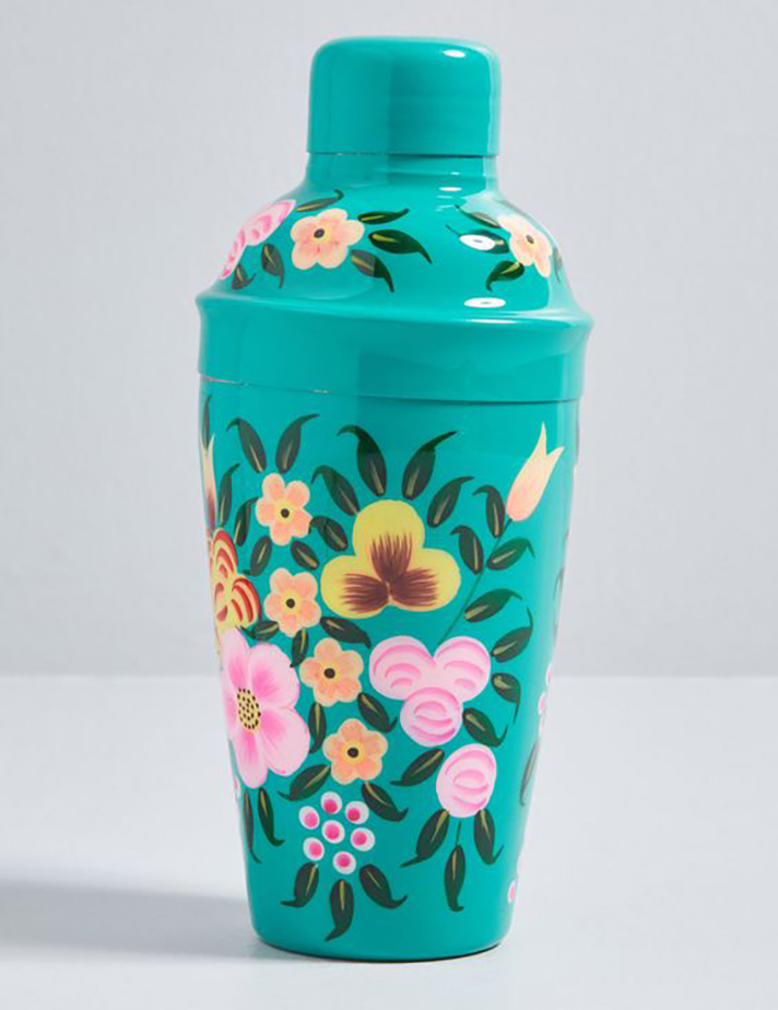 STYLECASTER | 38 Items No Bar Cart Is Complete Without