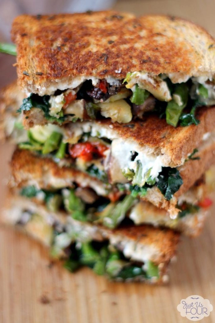 STYLECASTER | 17 Healthy-ish Dinner Recipes for People Who Love Cheese | Roasted Vegetable Grilled Cheese