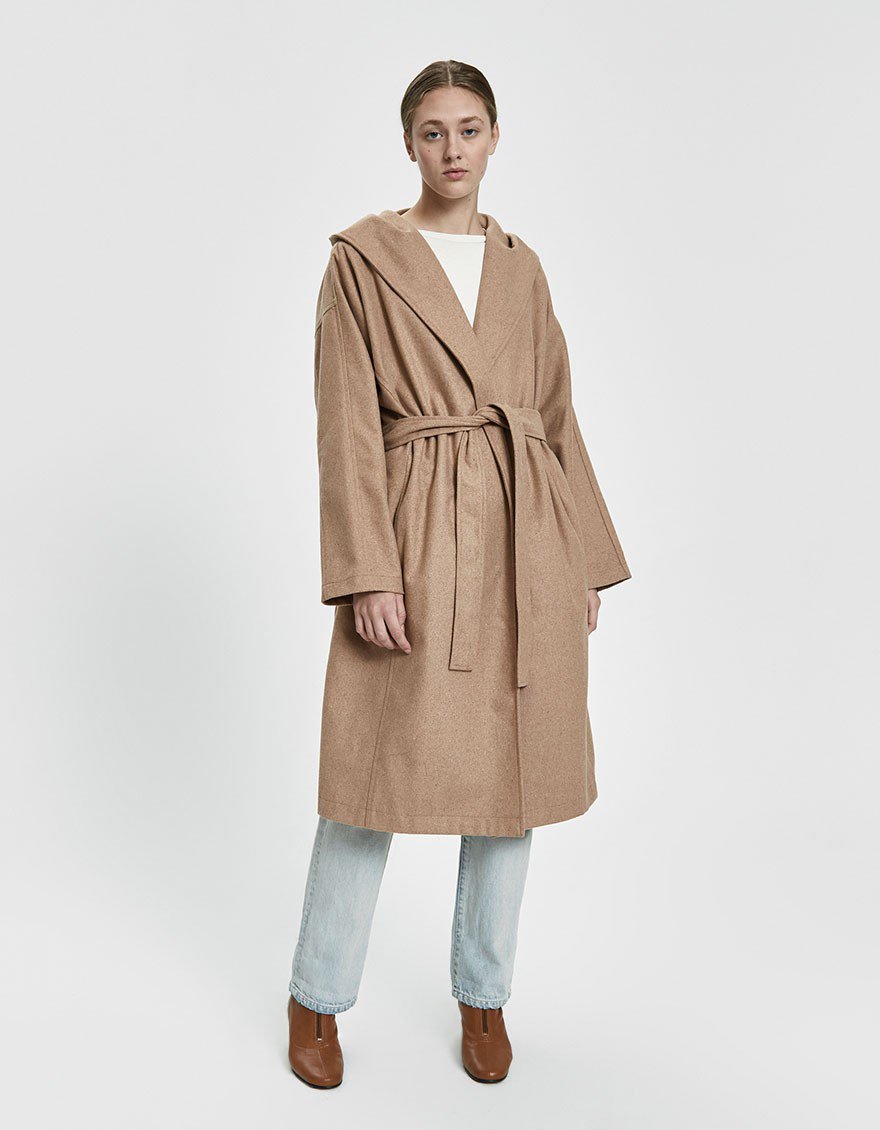 STYLECASTER | Robe Silhouettes Are the Chicest Way to Get Comfy-Luxe Style in 2019