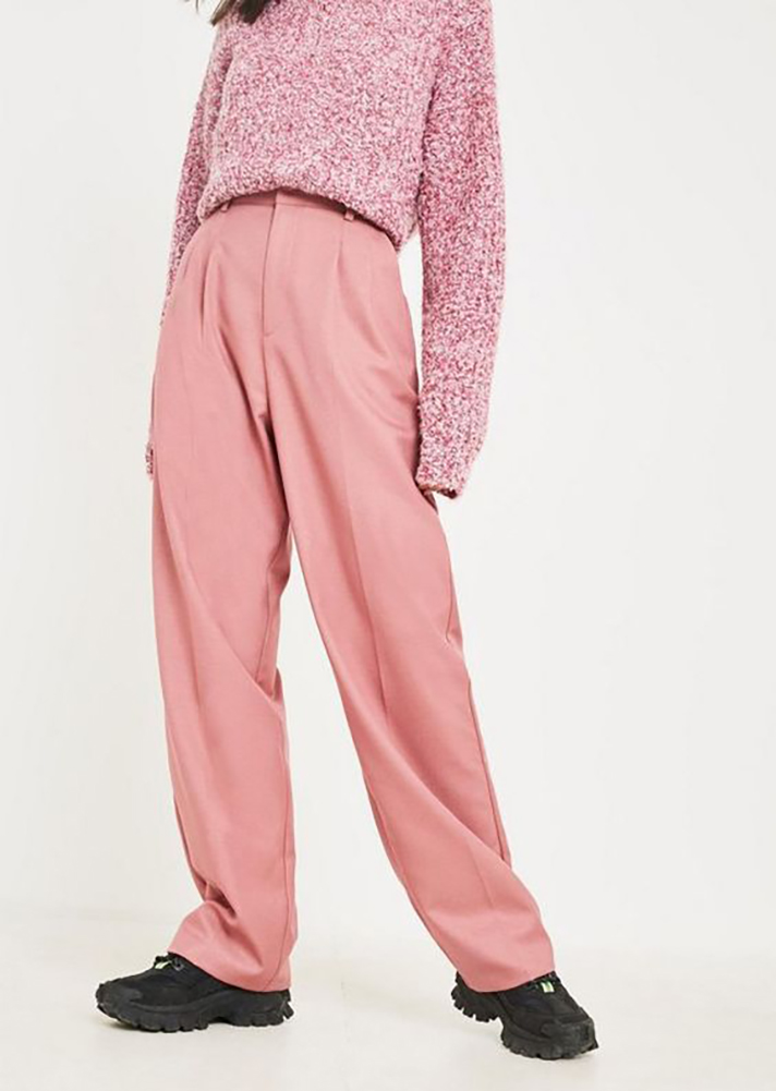 STYLECASTER | Chic Winter Pants That Will Keep You Looking Trendy and Feeling Warm AF