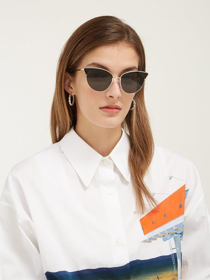 STYLECASTER | Winter Sunglasses Are the Underrated Accessory You Can't Overlook