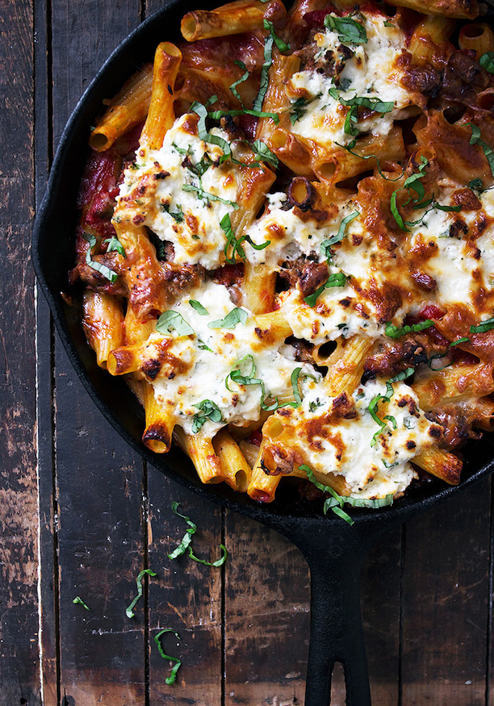 STYLECASTER | 17 Easy Baked Pasta Recipes That Are Cozy AF | Baked Sausage and Ricotta Rigatoni