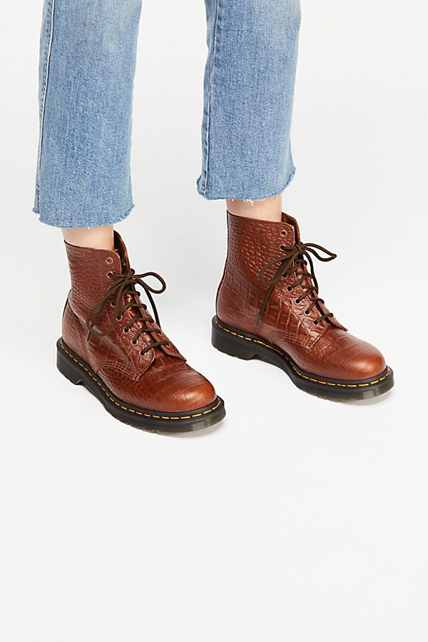 Croc-Effect Ankle Booties Are Effectively Replacing Last Season’s Snakeskin | STYLECASTER