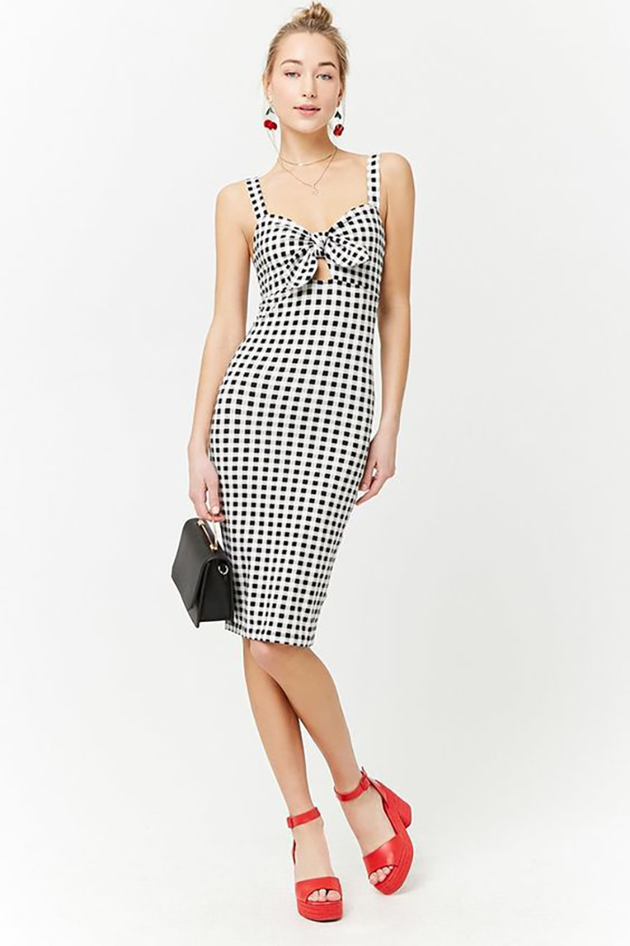 STYLECASTER | Gingham, Gingham and More Gingham—Because How Else Will You Know It's Spring?