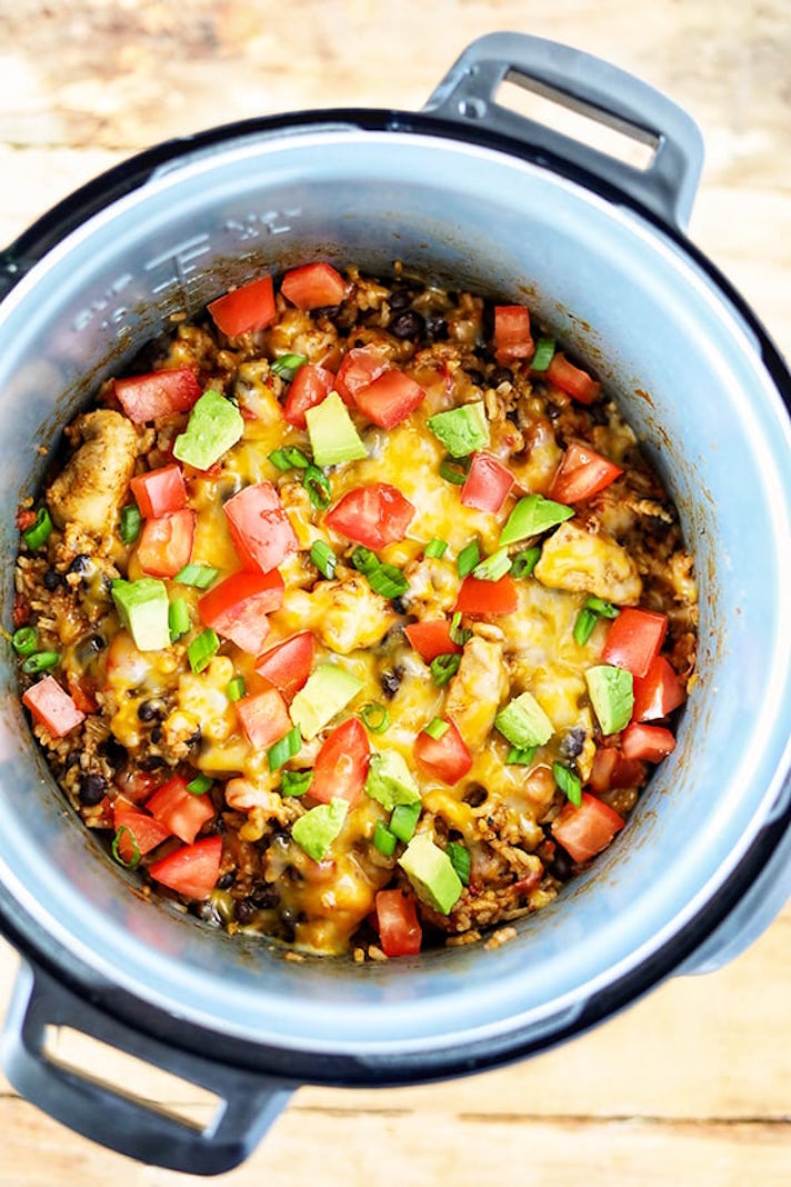 STYLECASTER | 17 Easy Instant Pot Chicken Recipes That'll Save You So Much Time | Chicken Burrito Bowls