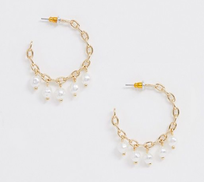 STYLECASTER | Unique Pearl Jewelry to Shop, Because April