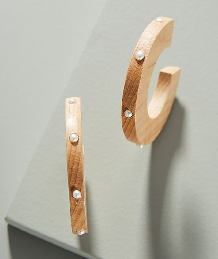 STYLECASTER | Unique Pearl Jewelry to Shop, Because April