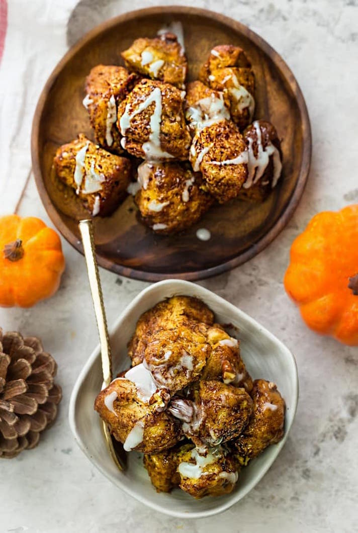 STYLECASTER | 17 Slow-Cooker Breads That Honestly Kind of Blow My Mind | Pumpkin Monkey Bread